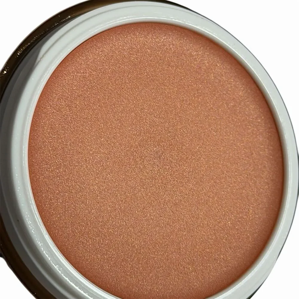 Danessa Myricks Yummy Skin Blurring Balm Powder in Lowkey 6g low-lighting